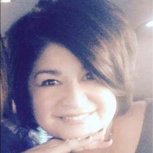 Meet your Posher, Deb